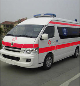 彝良县上汽大通救护车